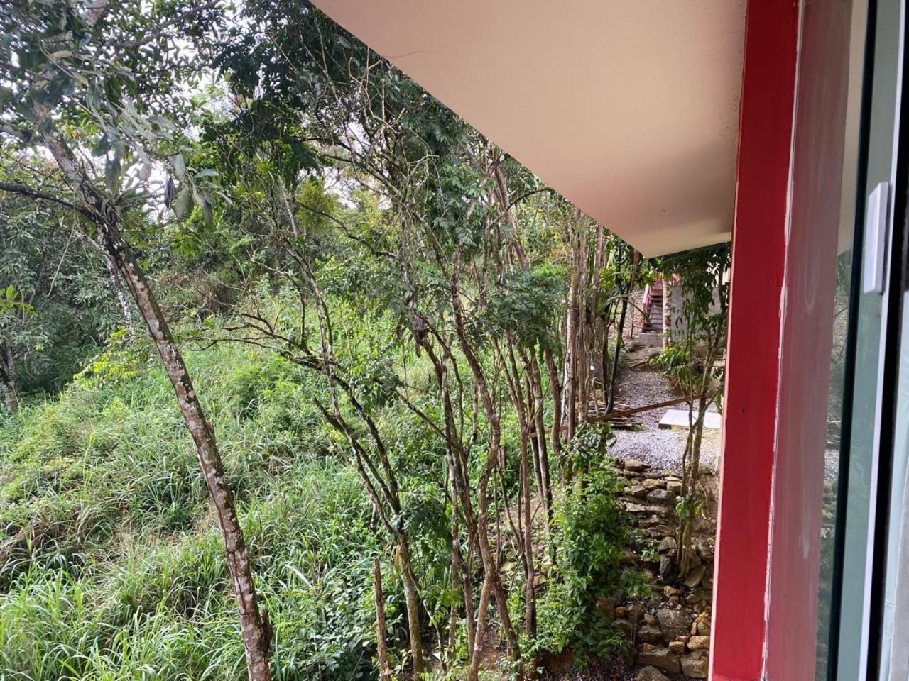 Flat Condominio Topo Da Montanha 508 Cha Grande Bagian luar foto